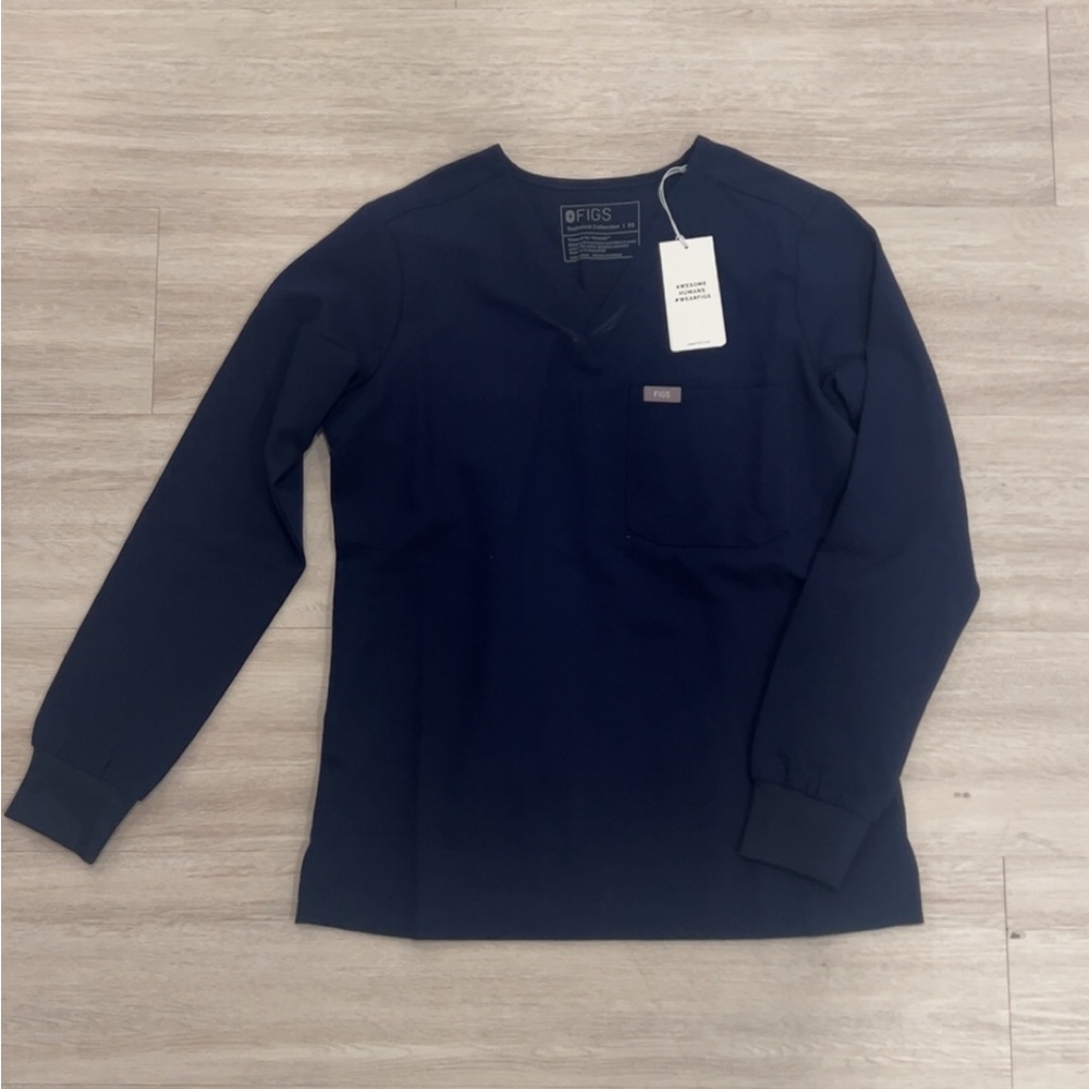 NWT figs Catarina top